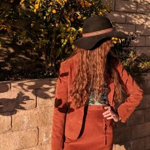 Meet your Posher, Carisa